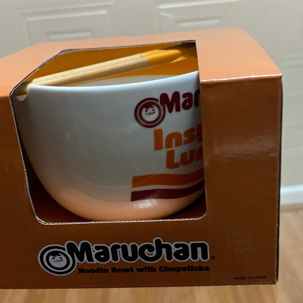 Brand New Maruchan Noodles Bowl With Chopsticks.